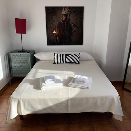 Hotel Y Restaurante Puerta De Aranda 아란다데두에로 외부 사진