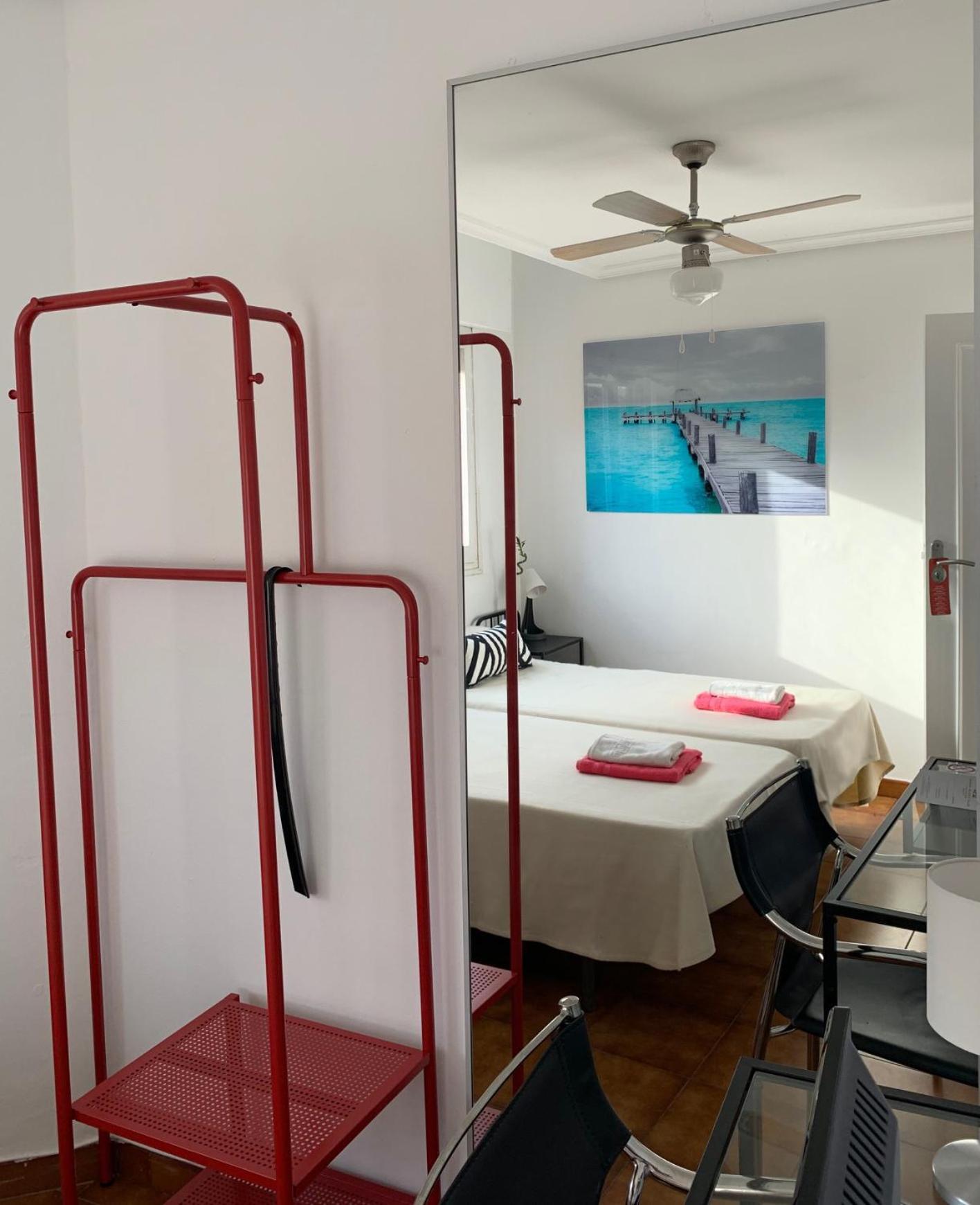 Hotel Y Restaurante Puerta De Aranda 아란다데두에로 외부 사진